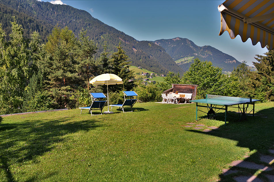 Ferienwohnung Larjëi in St. Ulrich in Gröden im Herzen der Dolomiten in Südtirol